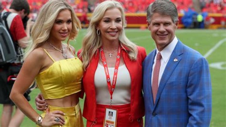 Clark Hunt Daughter Miss Kansas