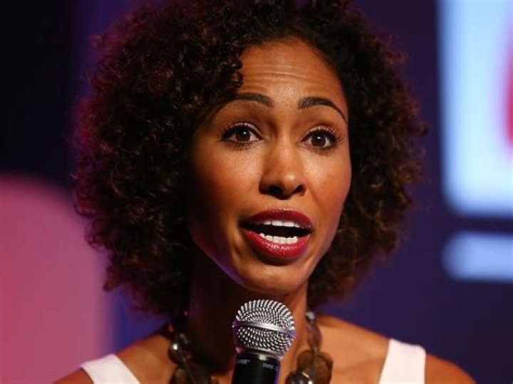 Unveiling Sage Steele's Physical Attributes: Height And Weight Explored